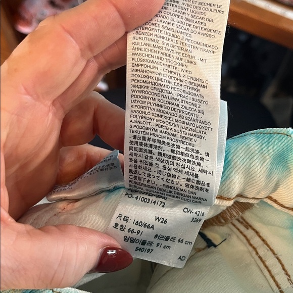 Levi’s Altered Straight Leg Jeans Tie Dye Button Fly 26 x 26 RCNSTRCT Cropped - Picture 12 of 12